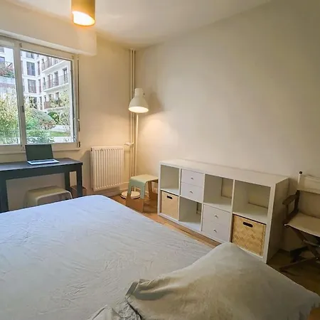 Quiet On Garden - St Ambroise Apartment Paris
